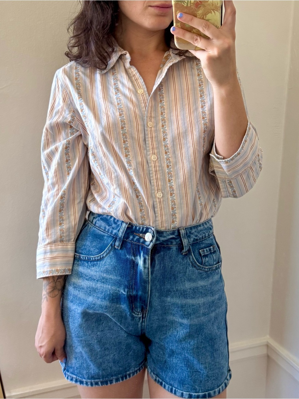Cherokee Light Floral Vertical Striped Collared Button-Down Grandma Cottagecore